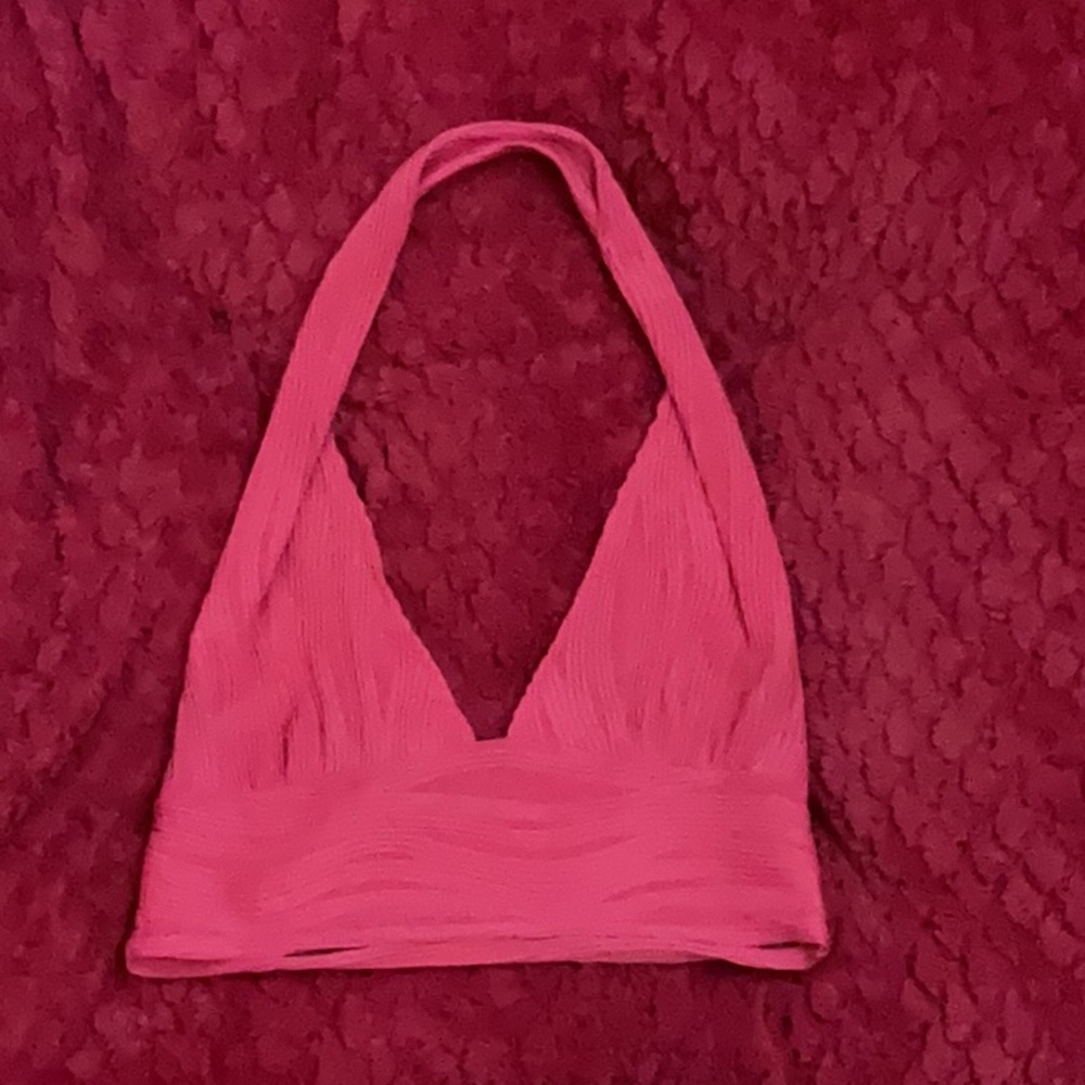 Textured Backless Top - Picture 1 of 1